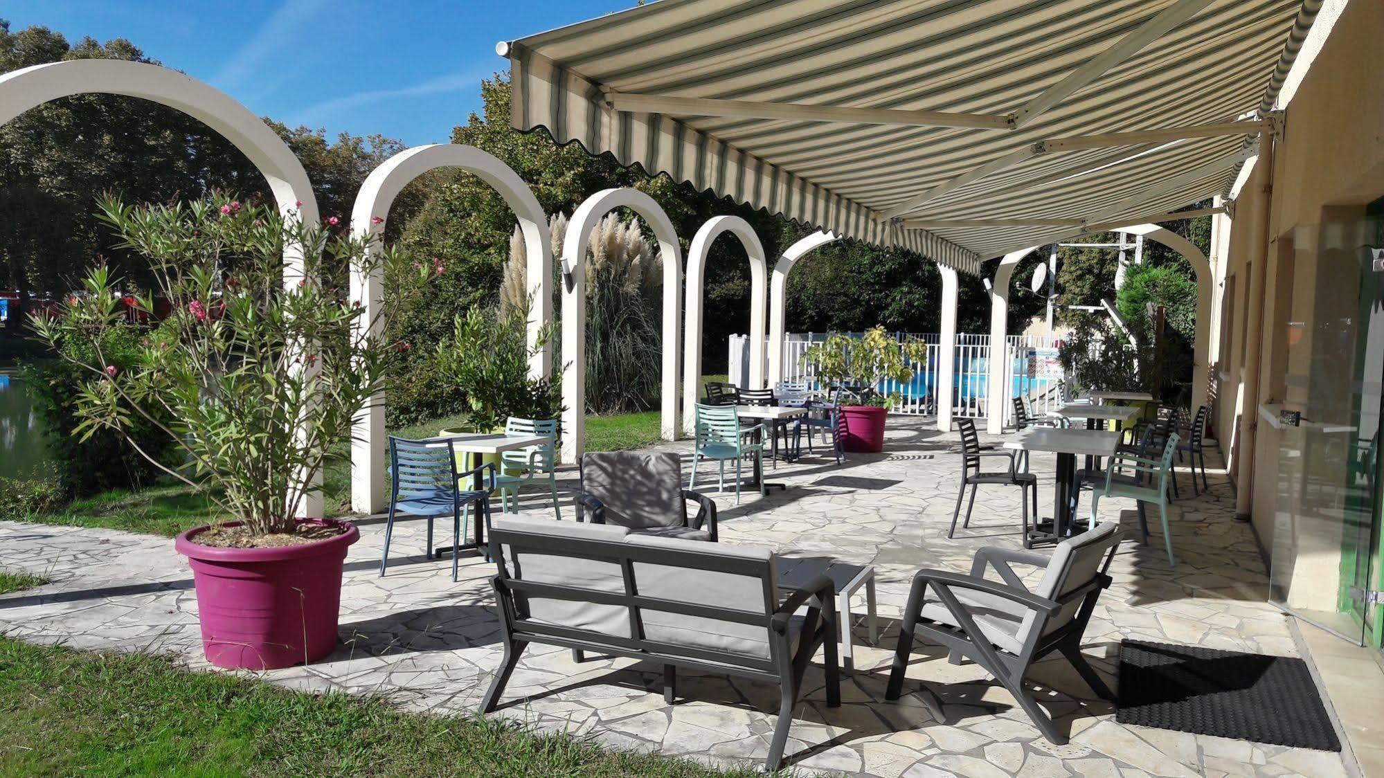 N'Atura Hotel Эр-сюр-л'Адур Экстерьер фото